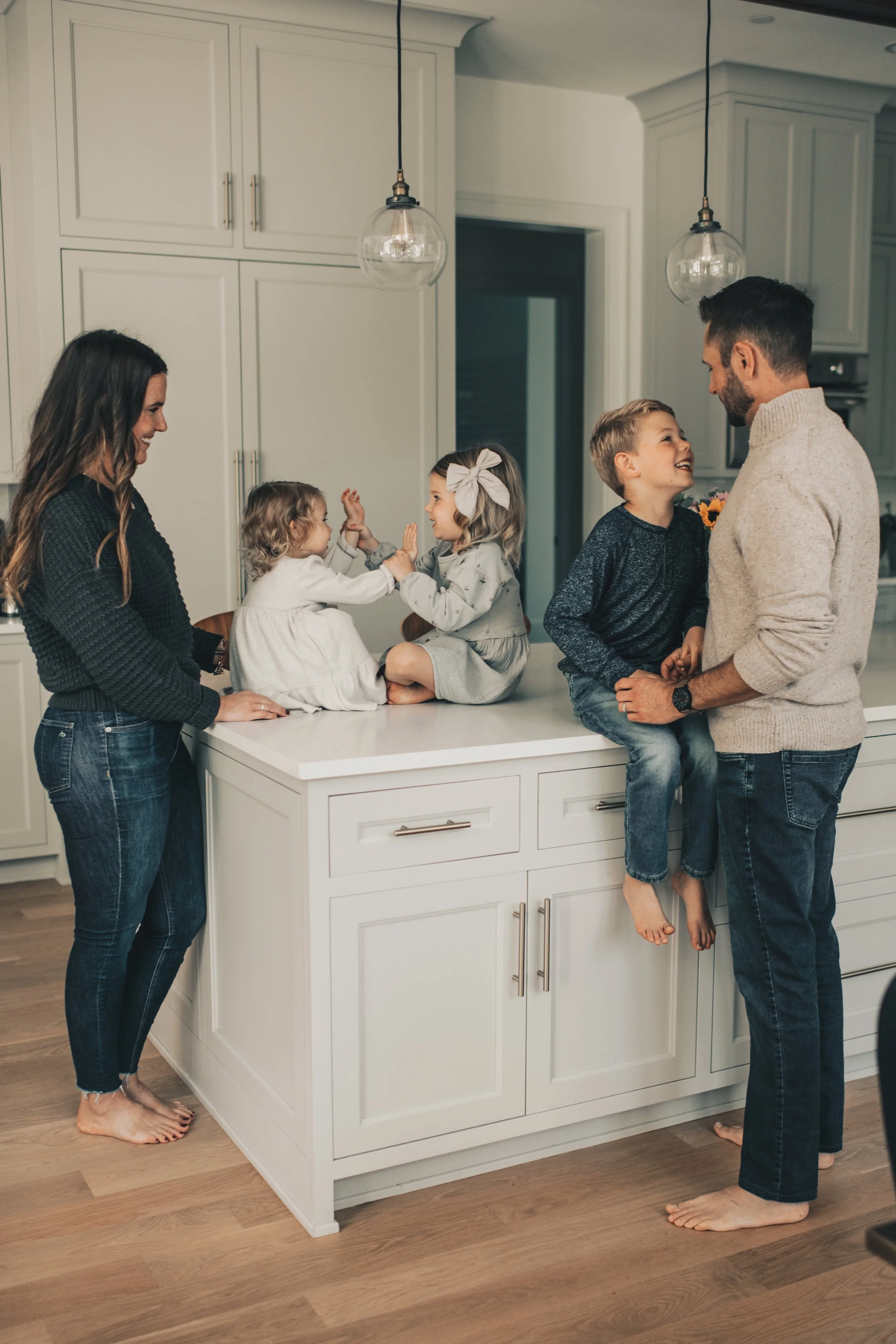 In Home Family Photos 2022 - 69.jpg