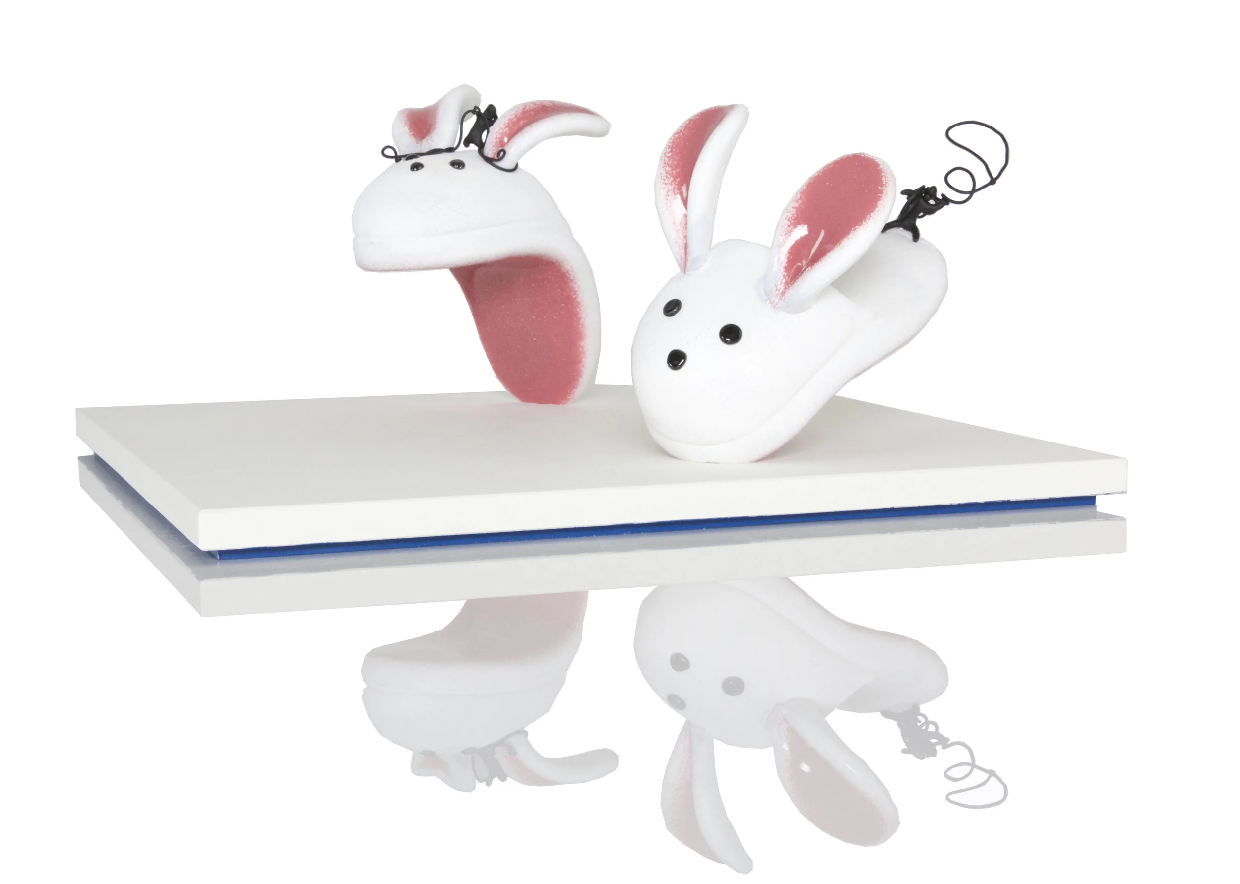 Howdee Partner! 12"H x 20"W x 20"D