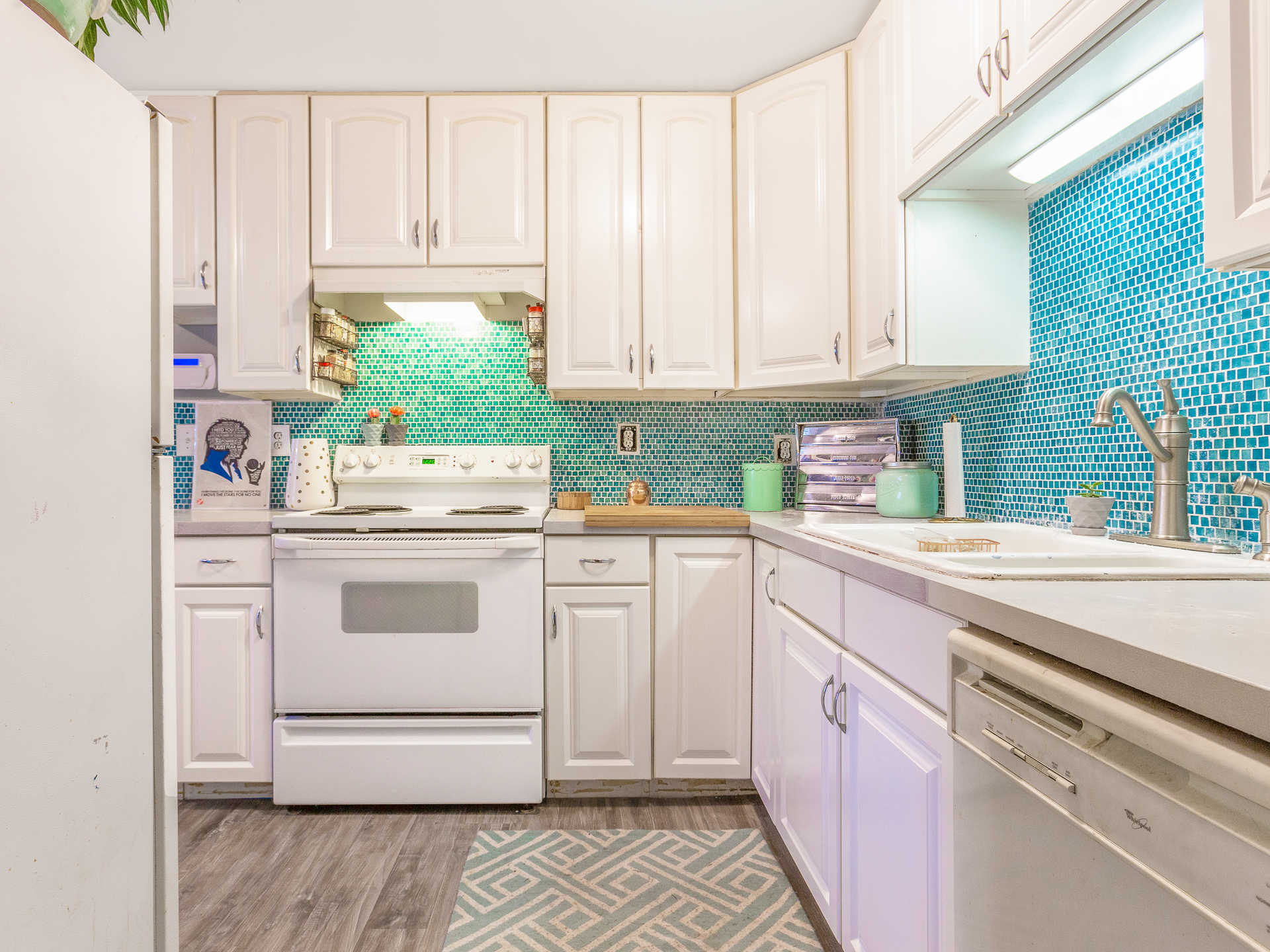Matt Brown 9466 Burr Ave  (17 of 26).jpg