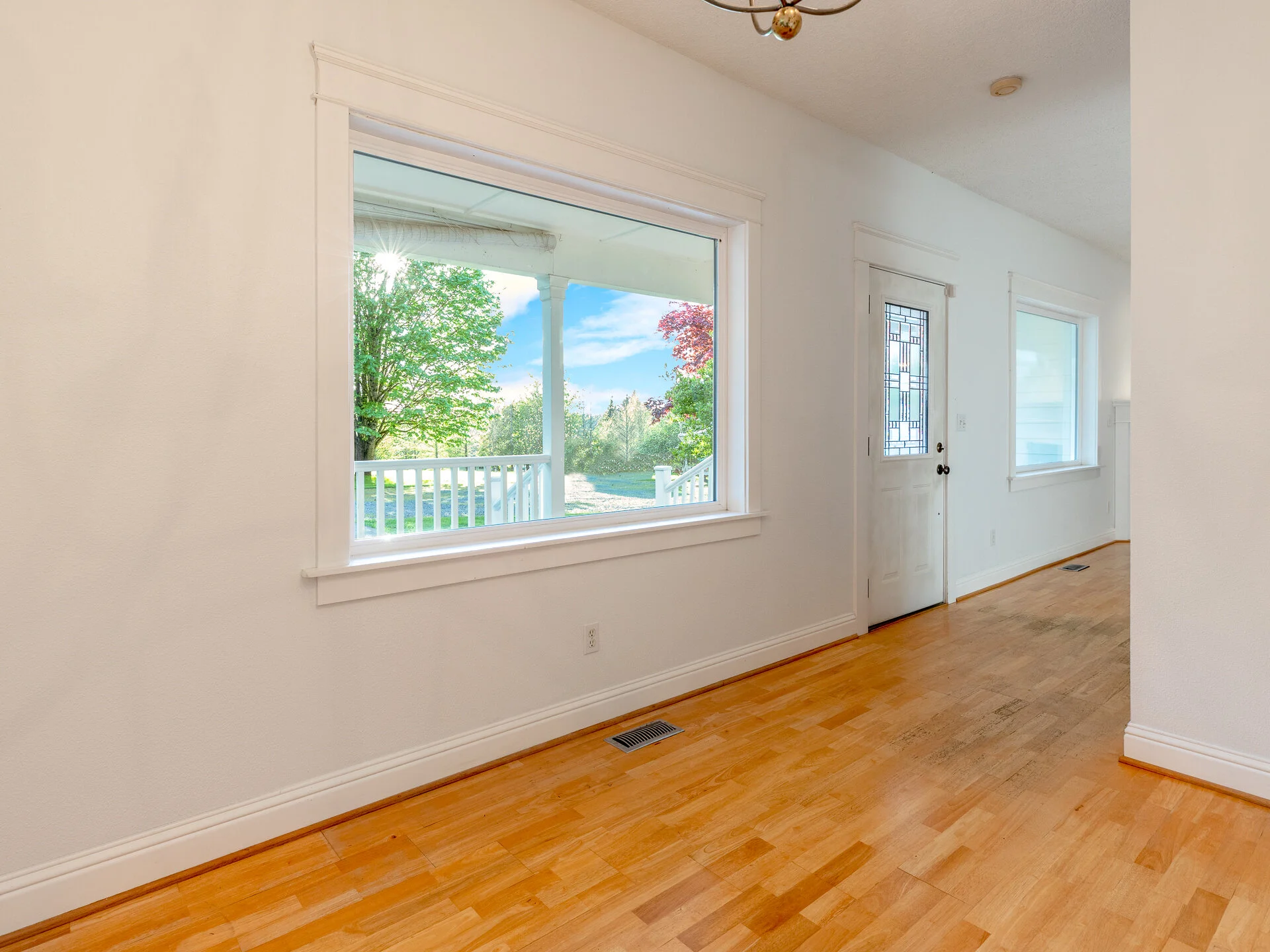 RMLS 32914 SE 6th (36 of 56).jpg