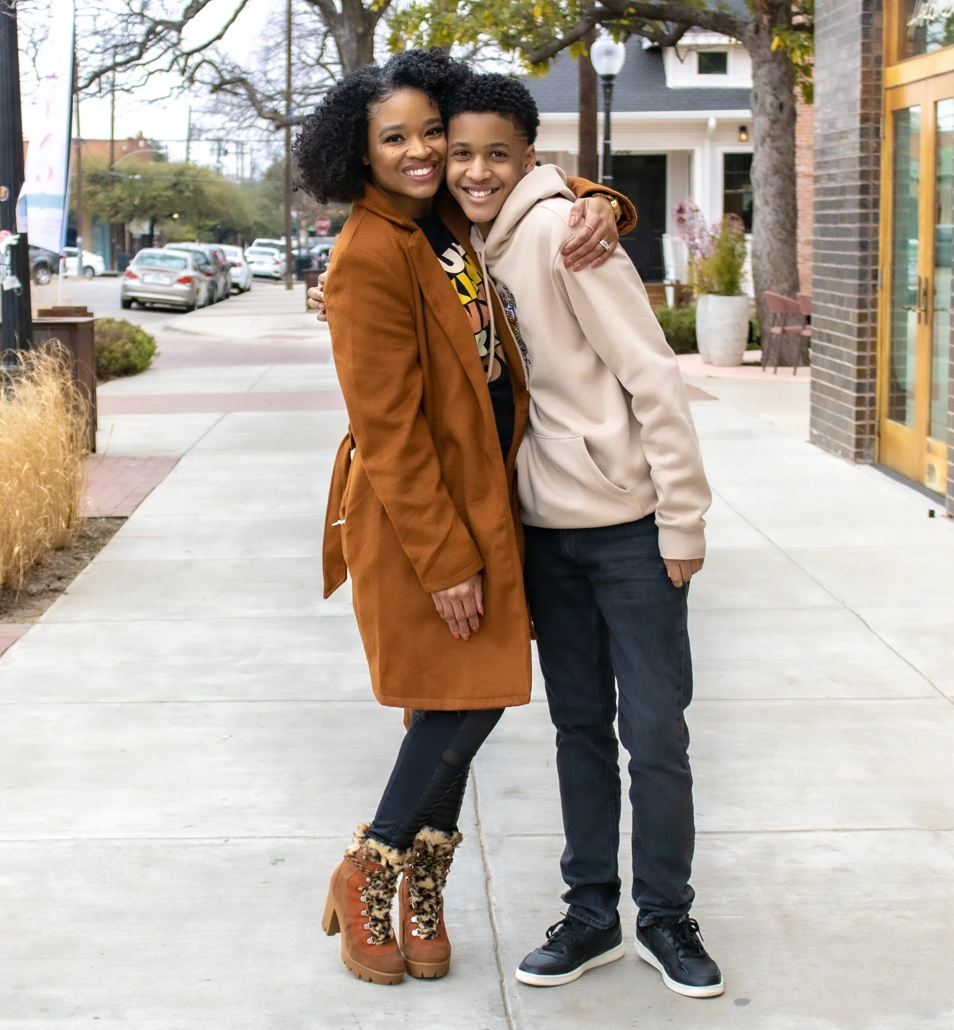 Opening The Door to Transparency: 3 Topics to Always Discuss with Your Teen