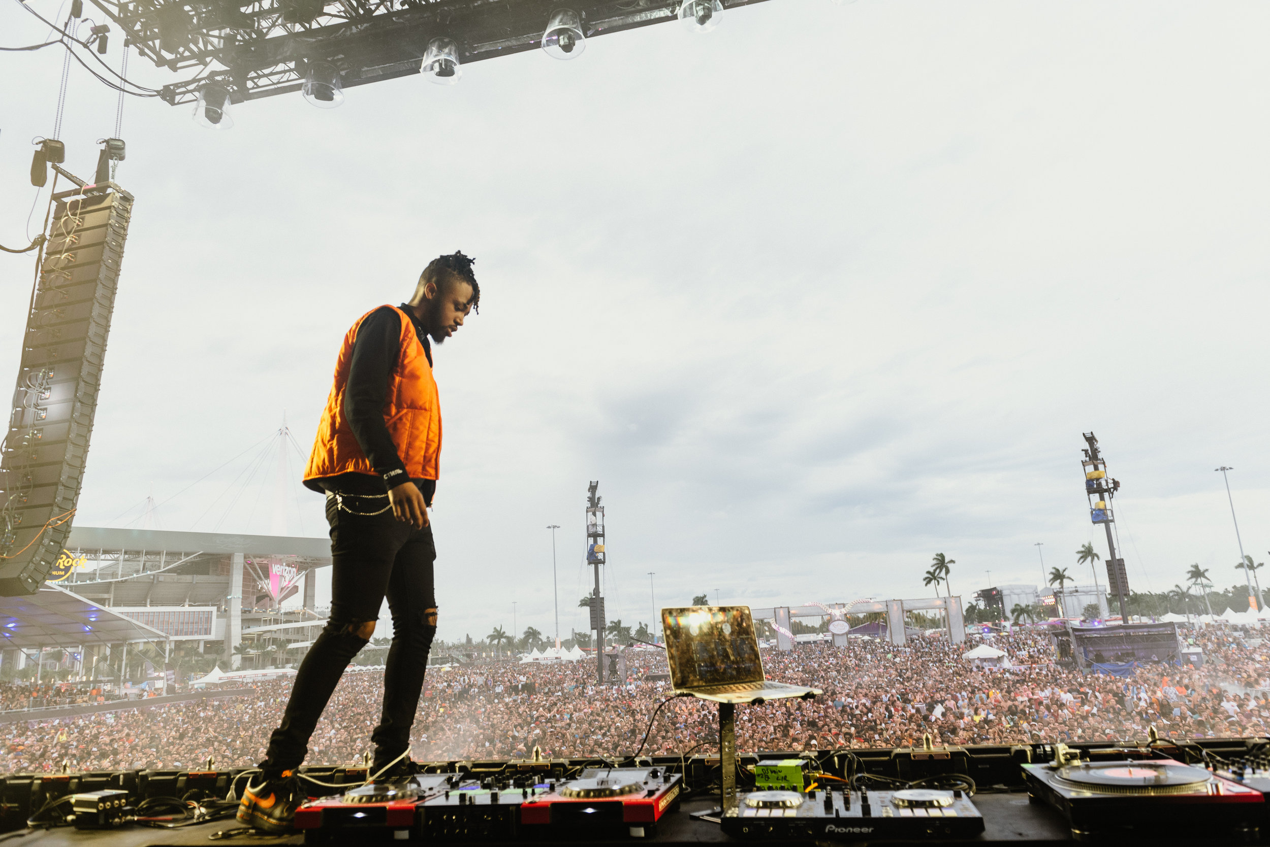 AaronRicketts-@aaronricketts_-MetroBoomin-6.jpg