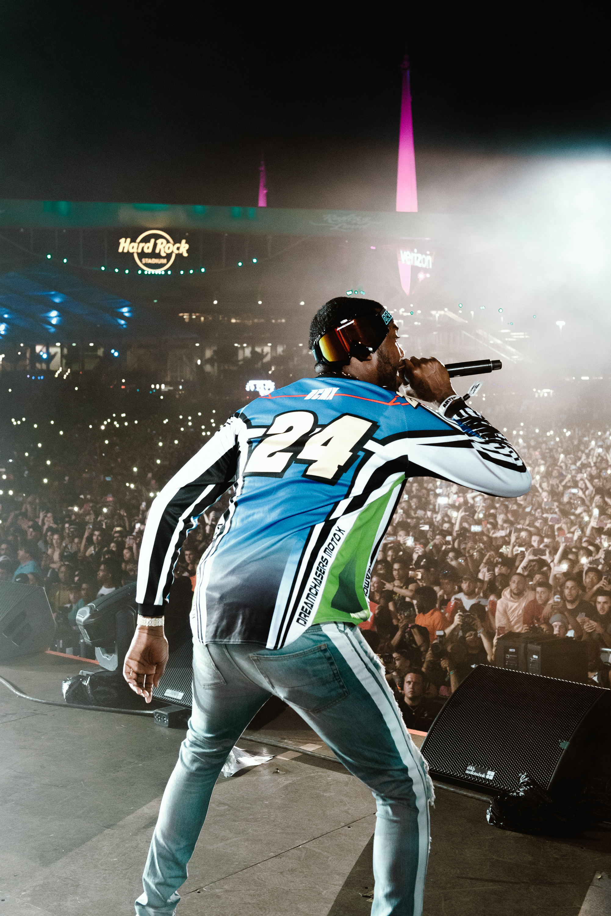 AaronRicketts-@aaronricketts_-MeekMill-9.jpg