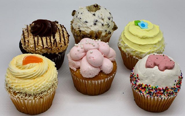 It&rsquo;s the middle of April...and it&rsquo;s snowing...a spring cupcake from ohlson&rsquo;s would probably make you feel better about this horrible weather. Featured here are orange creamsicle, Samoa, chocolate chip cookie dough, lemon sunshine, s