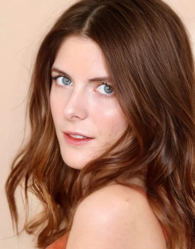 Dana Headshot 1.jpg