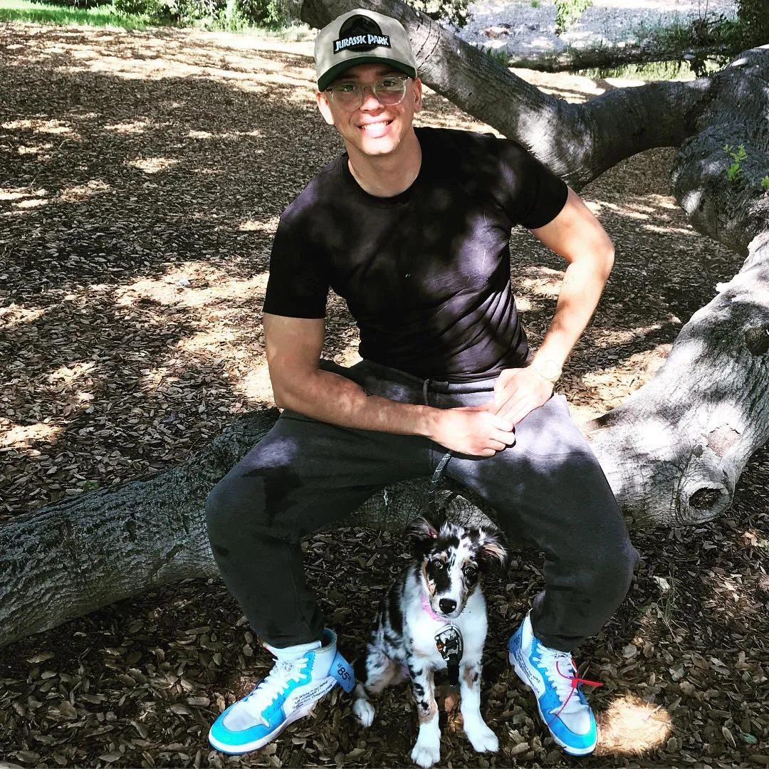 Photo courtesy of @LOGIC