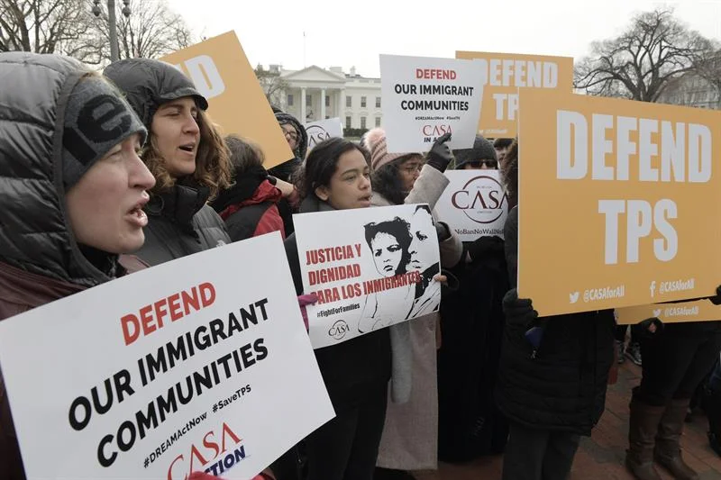 Estados Unidos pide a los salvadoreños con TPS que renueven su permiso .jpg