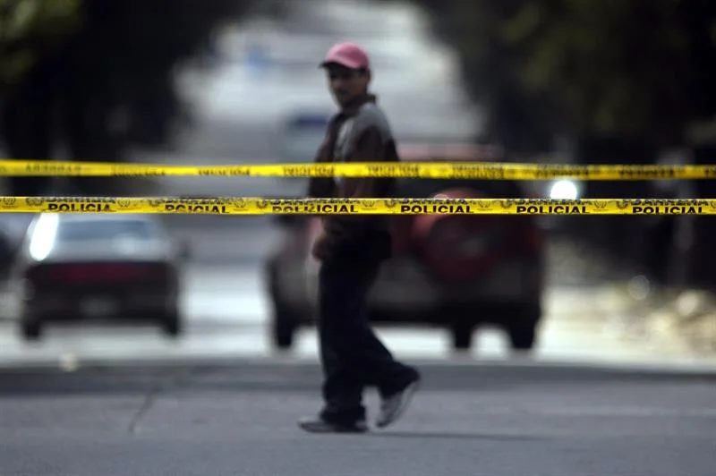 Un tiroteo deja tres heridos en el centro de Manhattan, en Nueva York .jpg