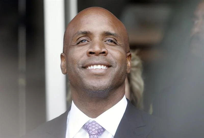 Barry Bonds tendrá retirado su número 25 con Gigantes el próximo 11 de agosto .jpg