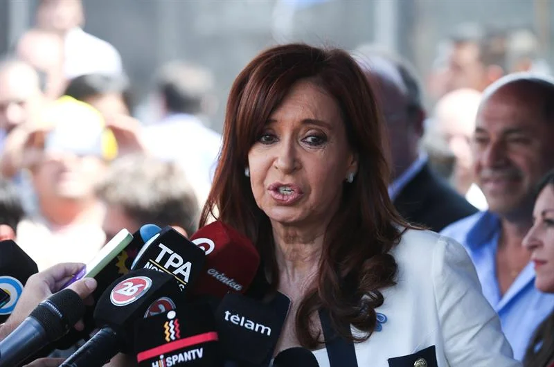 Elevan a juicio oral causa contra la expresidenta argentina Cristina Fernández .jpg