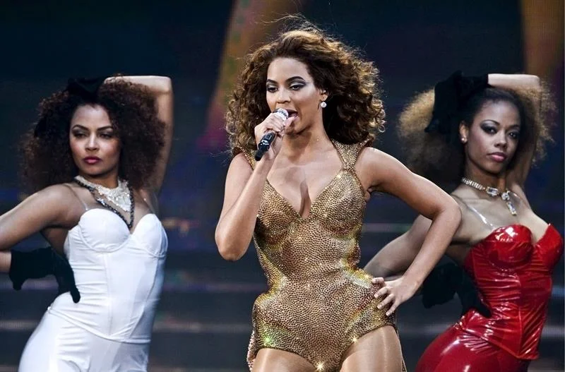 Beyoncé encabeza el Festival de Coachella con sabor latino y poco rock .jpg
