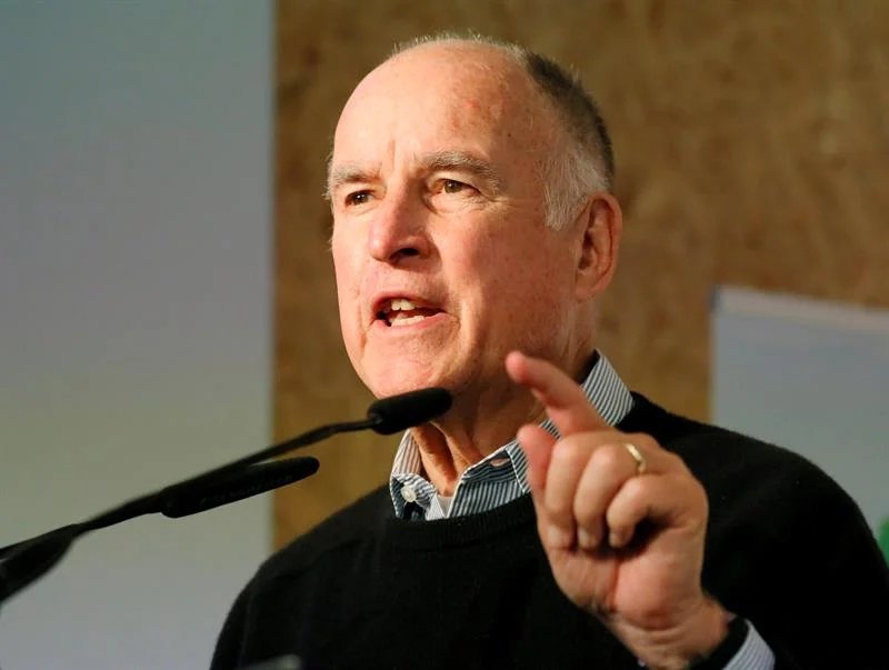 El gobernador de California, Jerry Brown.