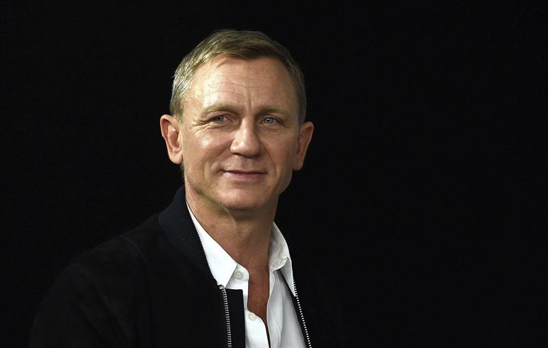 El Agente 007 Seguira Siendo Un Hombre Dice La Productora De James Bond