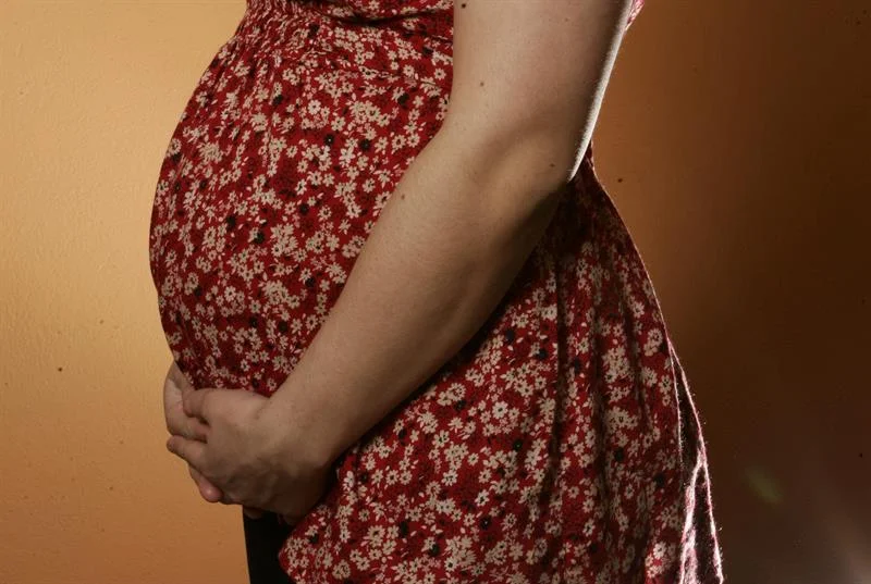 pregnancy and smoking.jpg