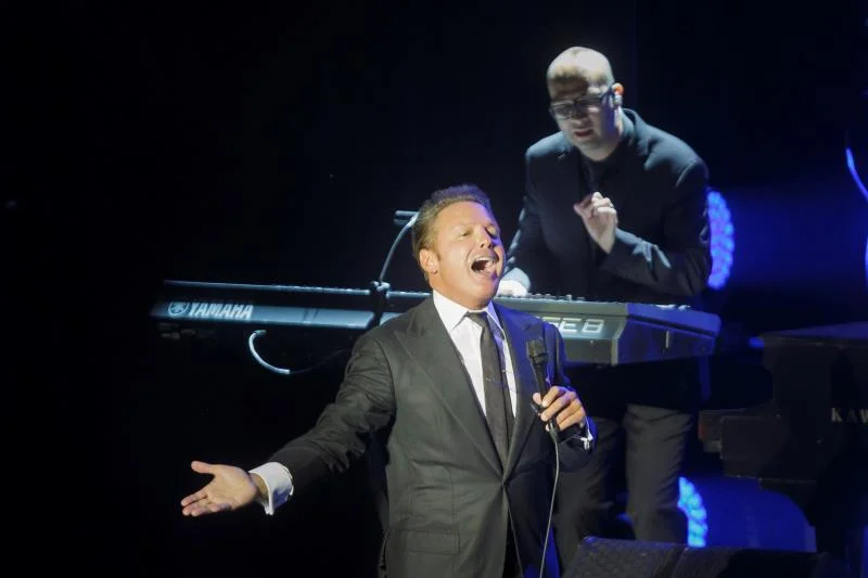 luis miguel.jpg