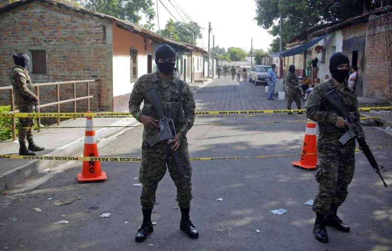 el sal homecides.jpg