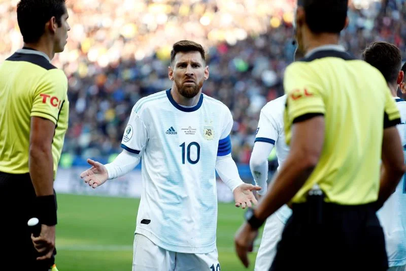 messi corruption.jpg