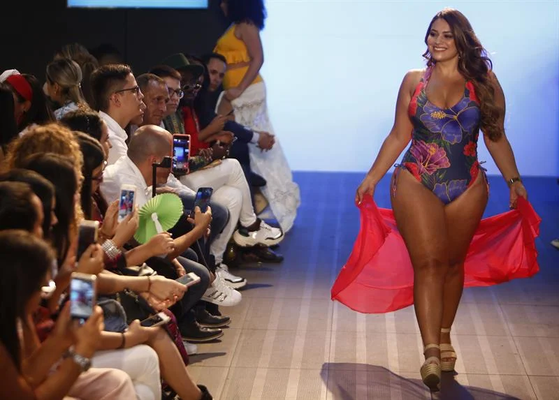 plus size.jpg