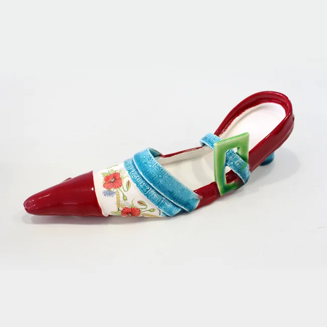 Violet Shoe
