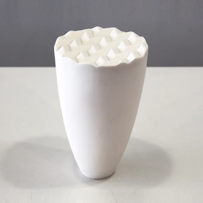 Sand Pattern Medium Closed Vessel