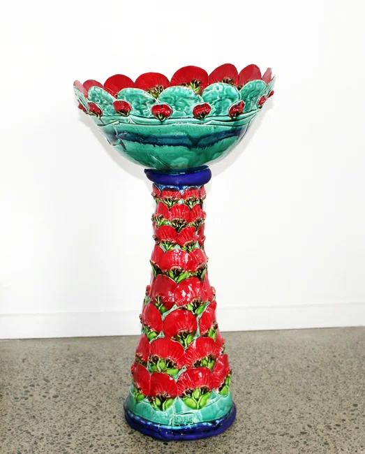 Pohutukawa Standing Bowl