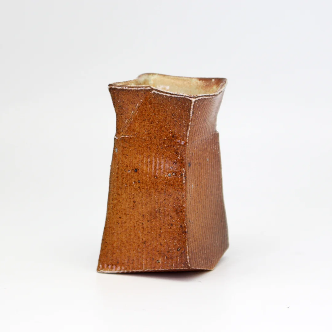 Ochre Short Faceted Pourer