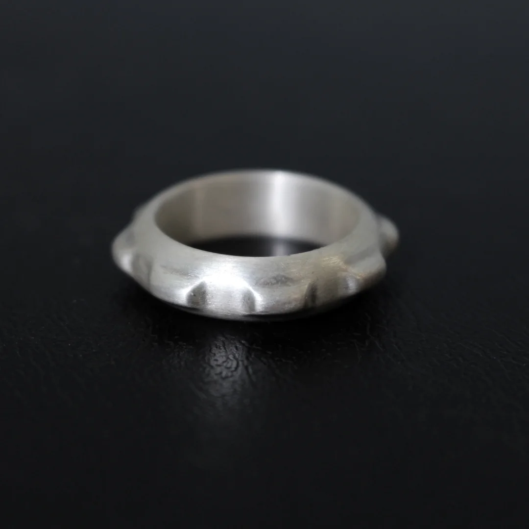 Ring D
