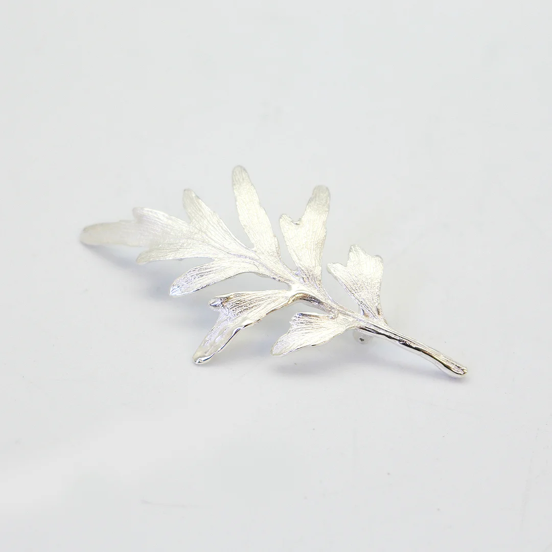 Tanekaha Leaf Brooch