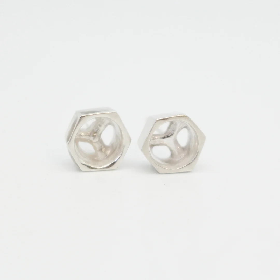 Honeycomb Studs