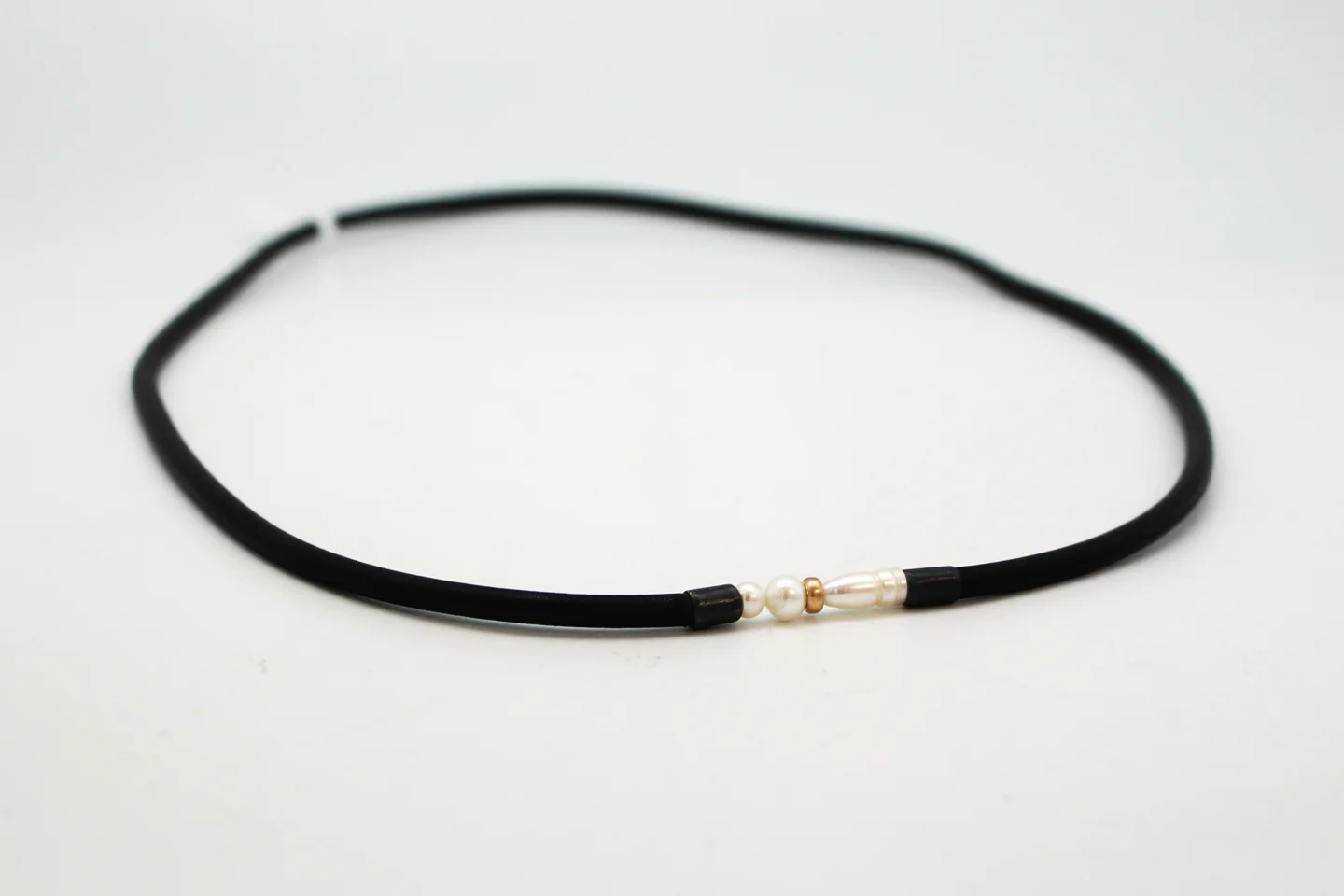 Single Pearl Necklace