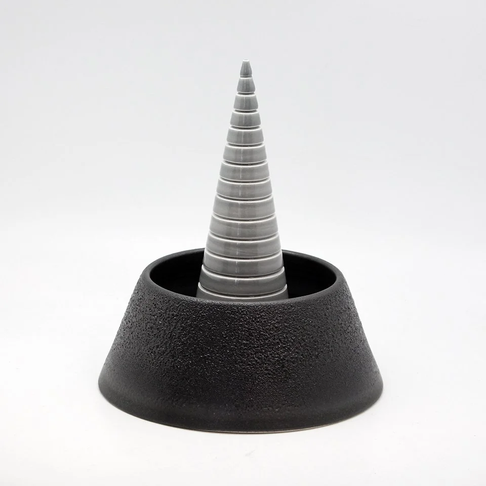 Black / Grey Grooved Penetration