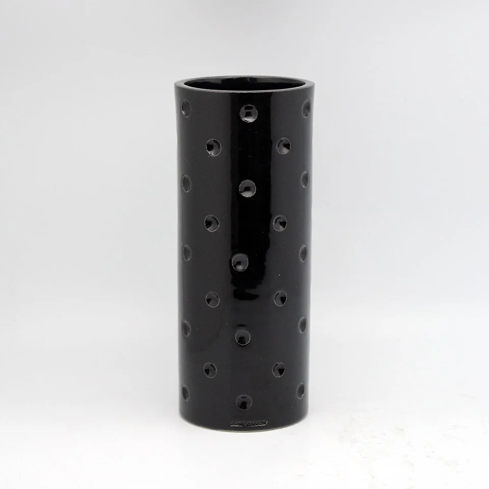 Black Spotted Cylinder