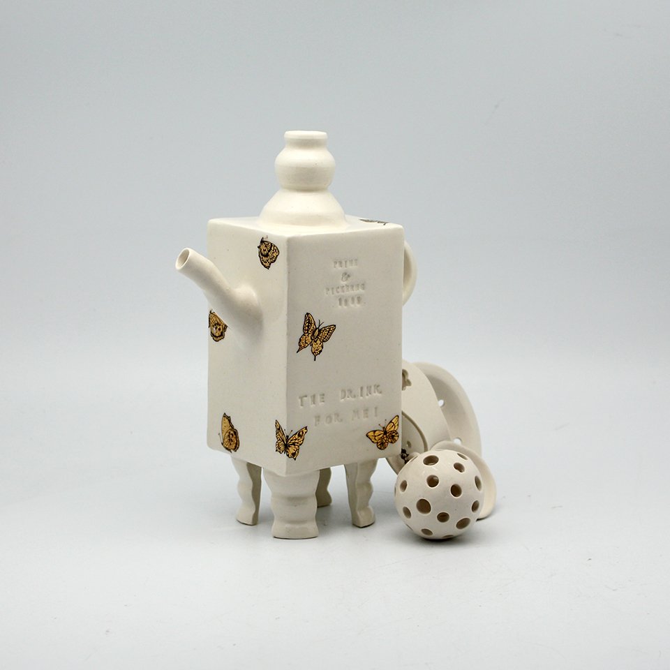 Prime & Pickering Teapot