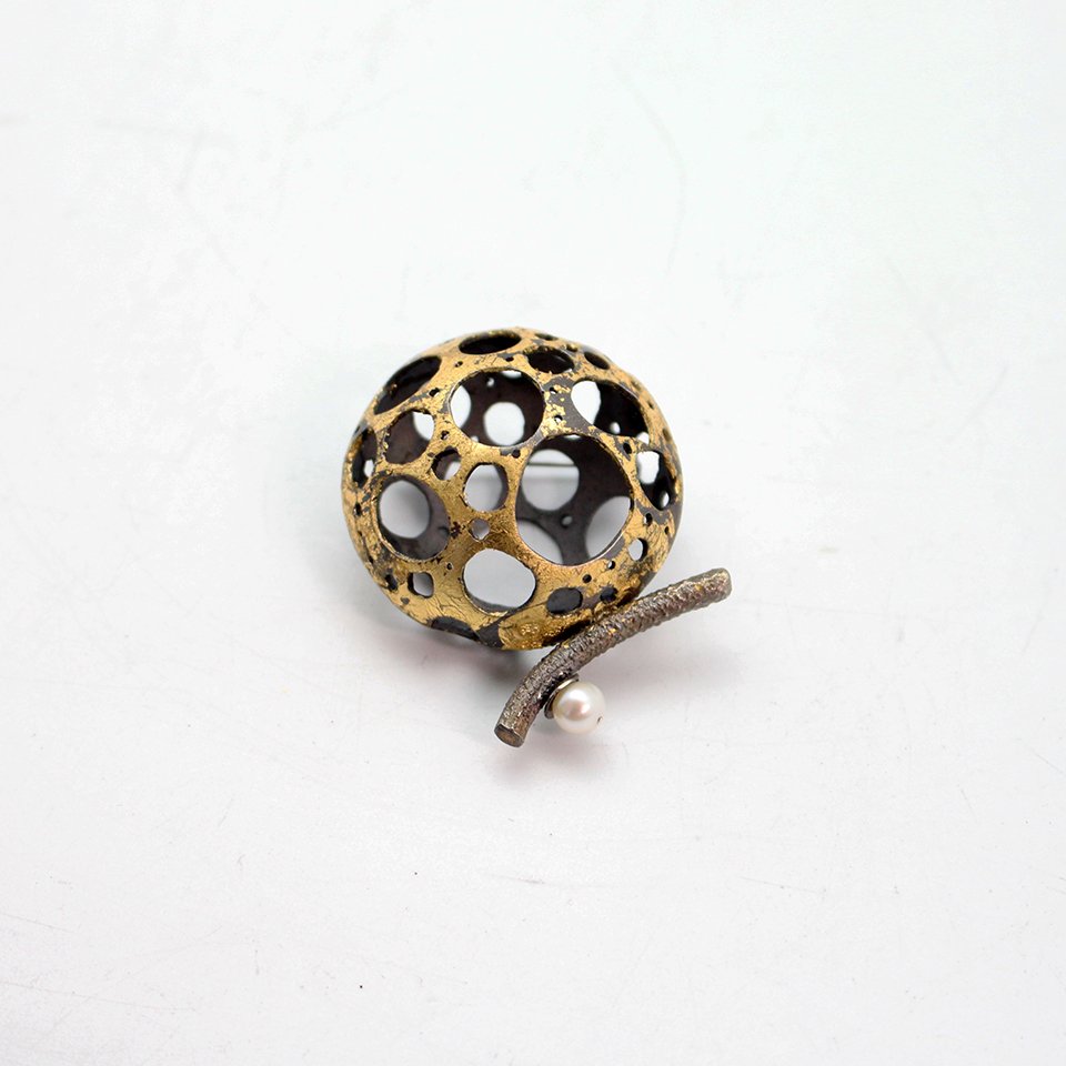 Foreshore Brooch I