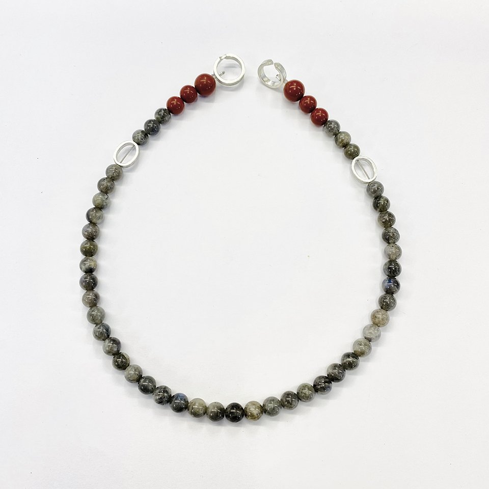 Catch-Up Necklace II