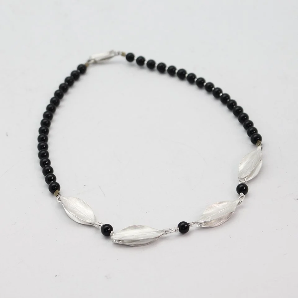 Onyx Double Leaf Necklace