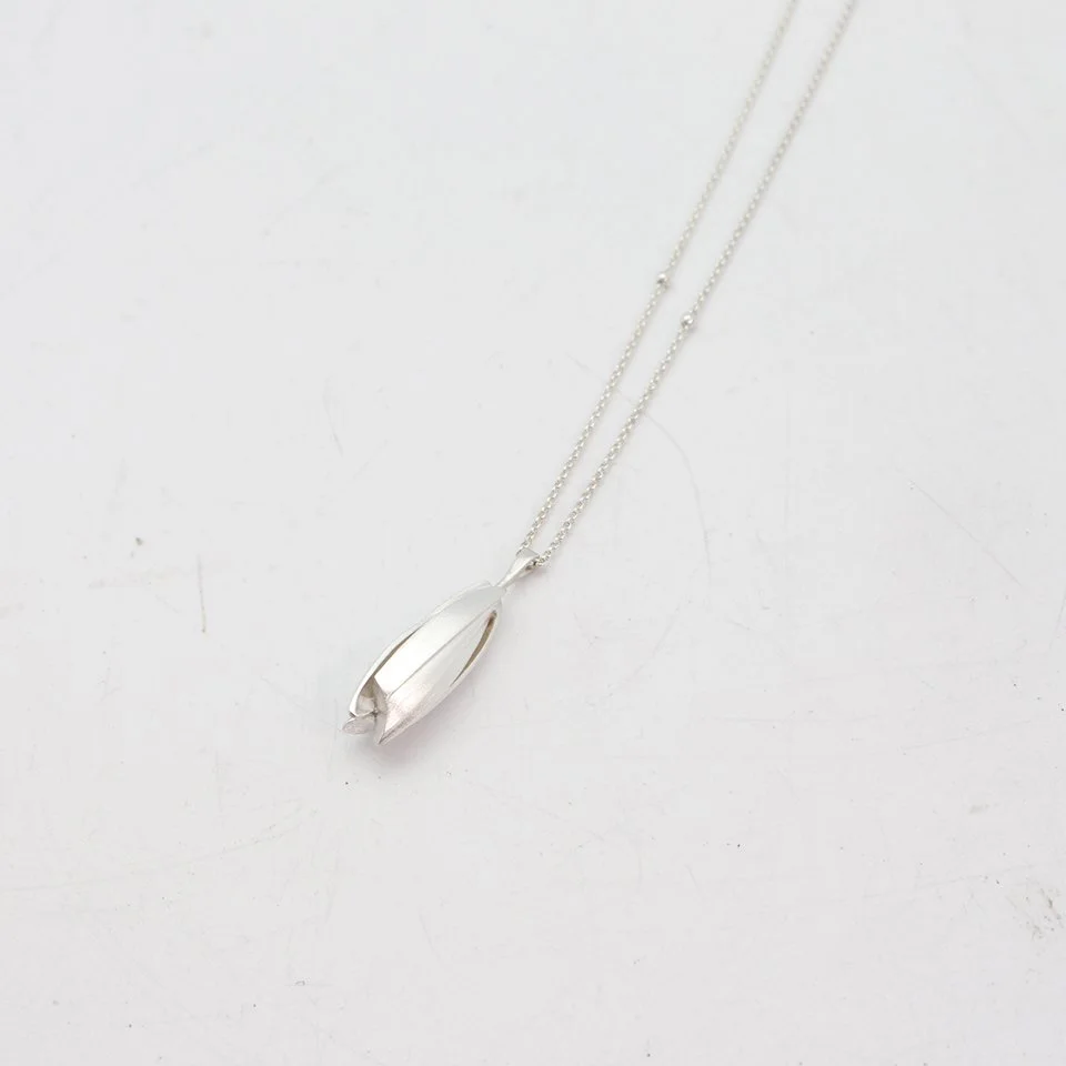 Triple Grain pendant