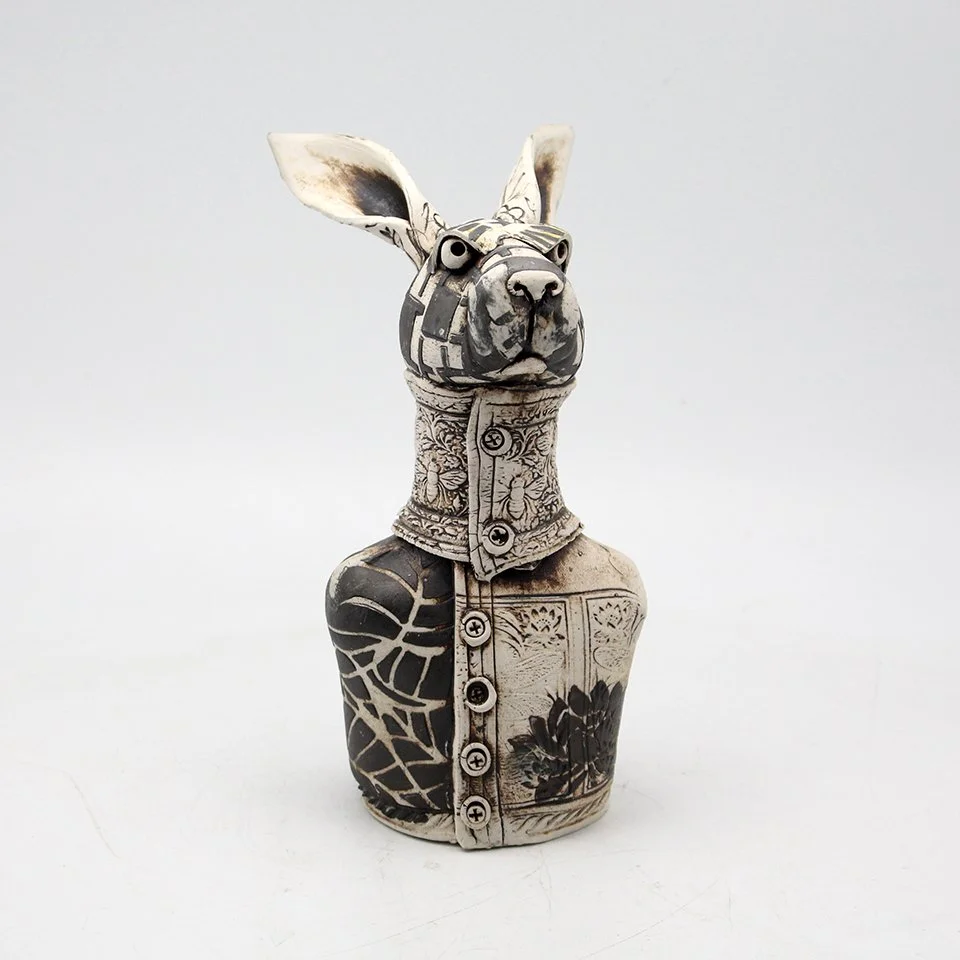 Hare Bust