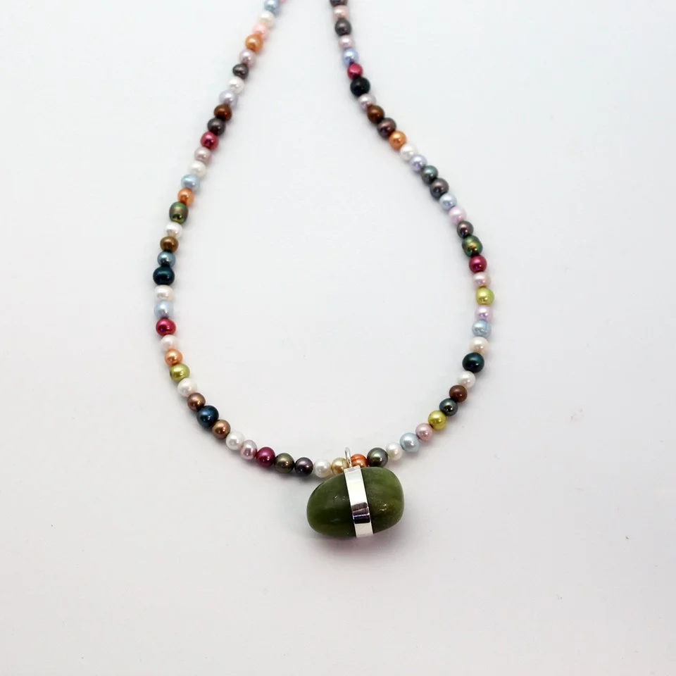 Serpentine Pearl Necklace