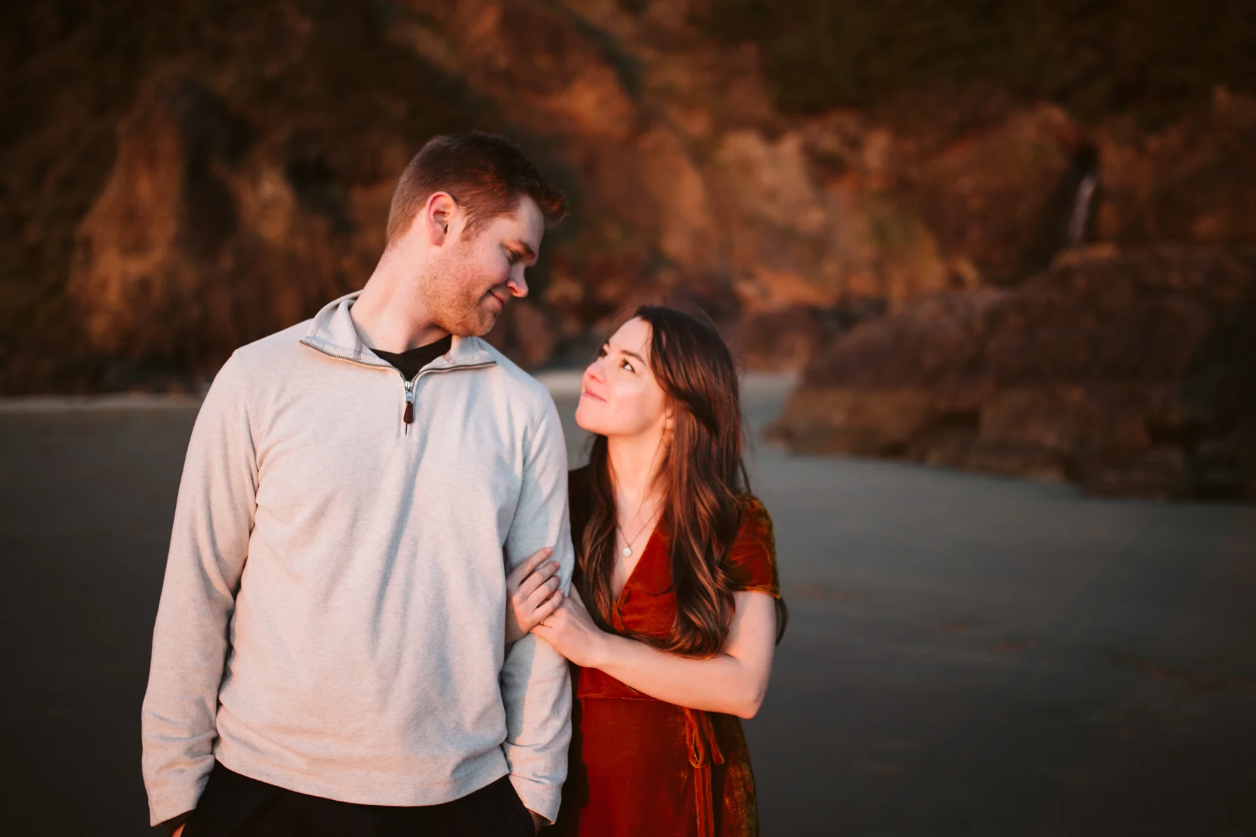 cannon-beach-engagement (49).jpg