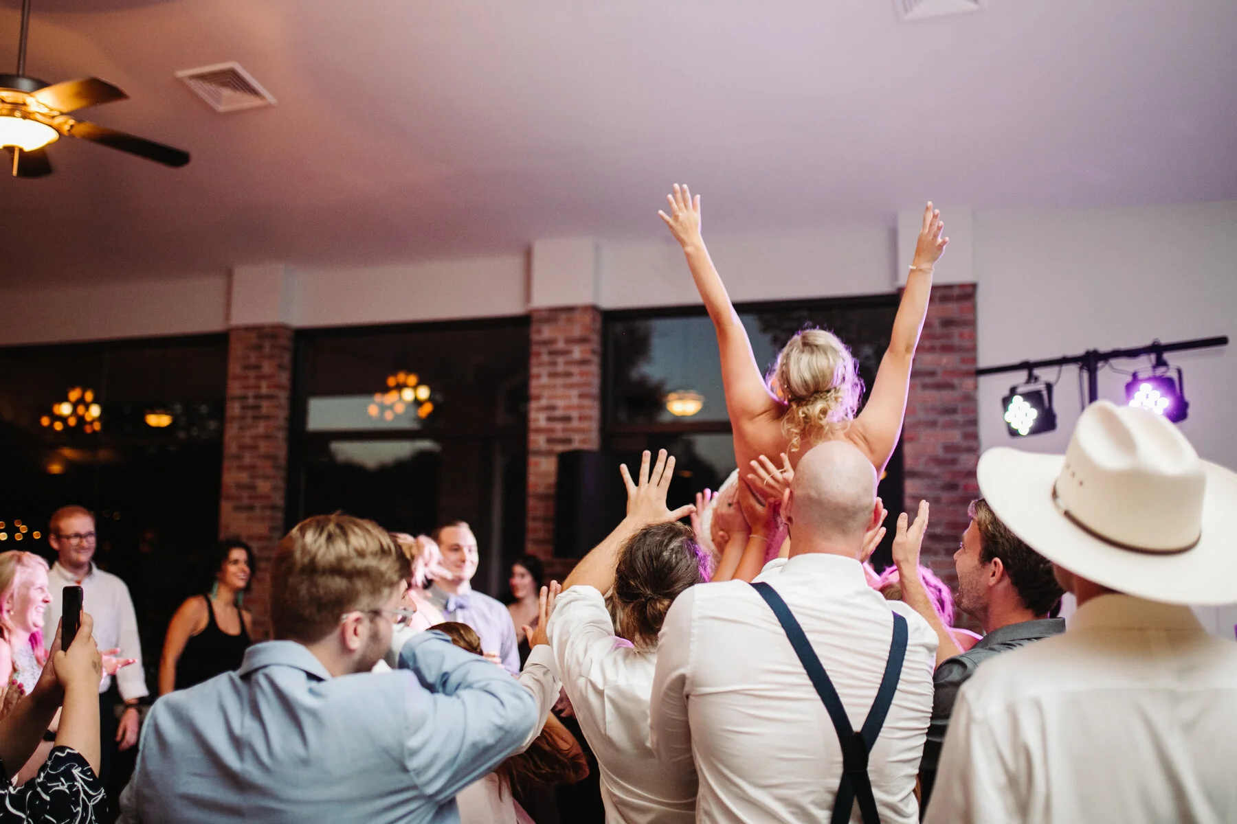 hunter-valley-farms-wedding (105).jpg