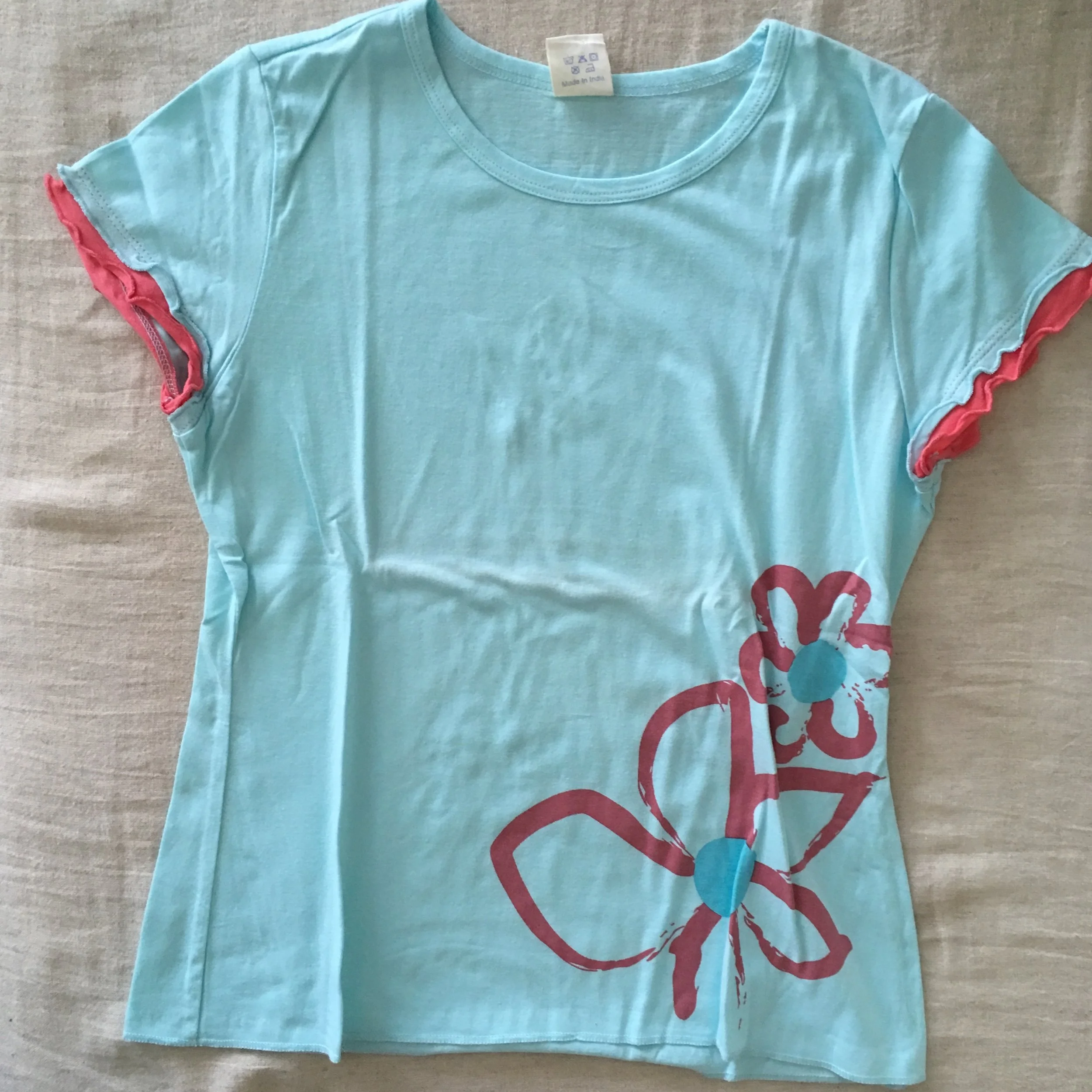 Organic Cotton Shirt w/ Flower Design