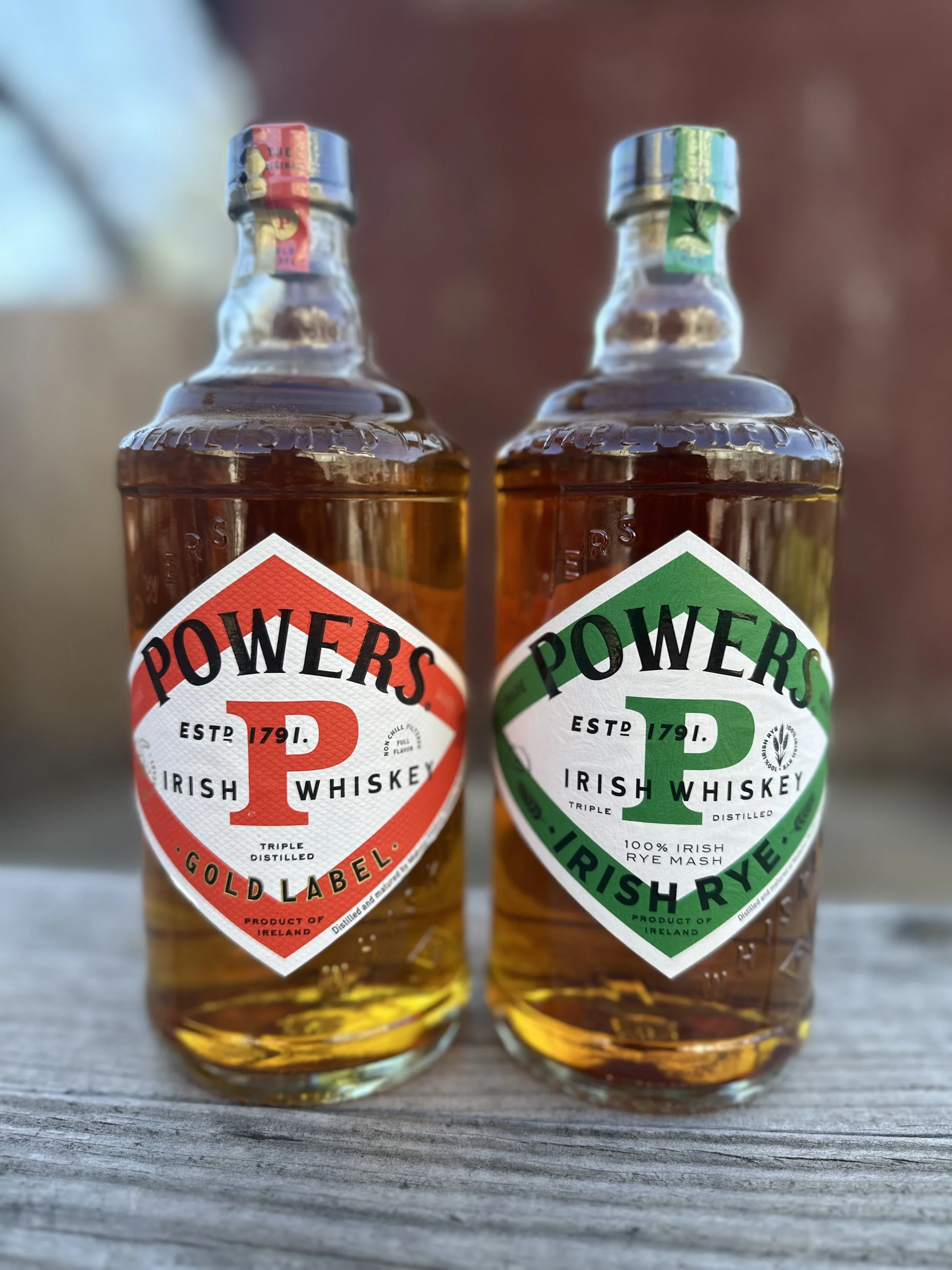 What's the Difference? - Powers Gold Label Irish Whiskey vs Powers Rye Irish Whiskey
