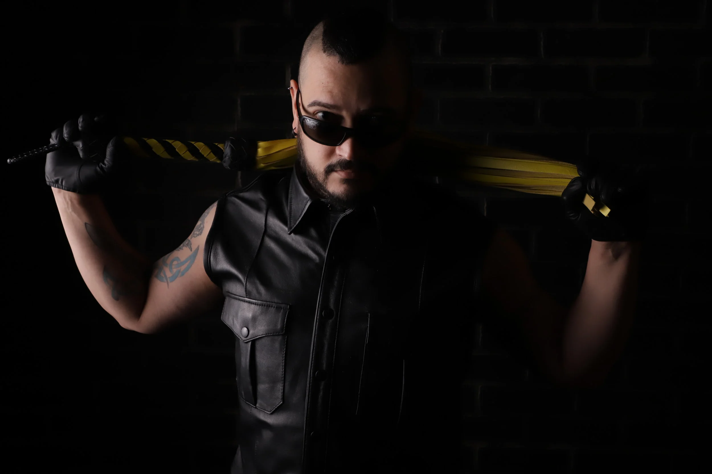 Barking Leather Garment Falls Flogger