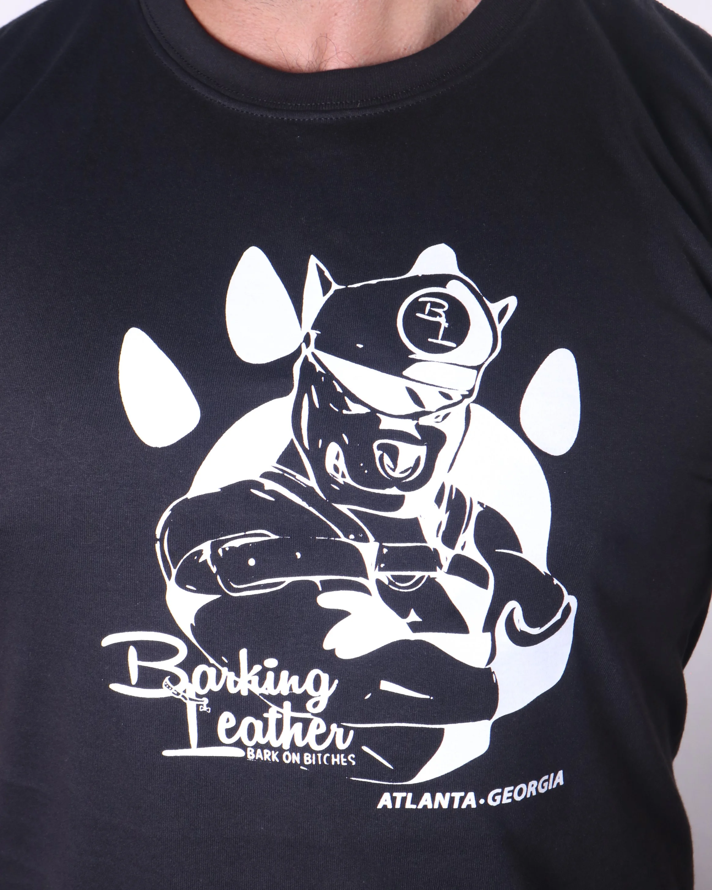 Barking Leather Logo T-shirt - Black
