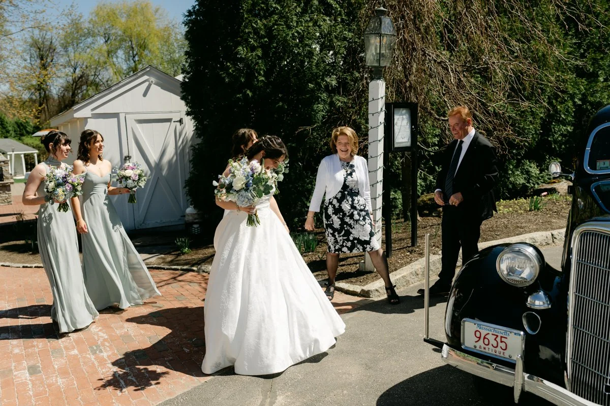 Publick house wedding Sturbridge Lea Jones-01543.jpg