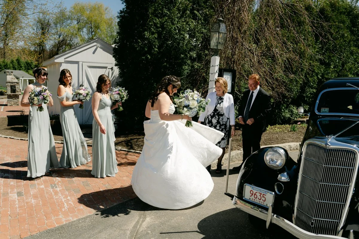 Publick house wedding Sturbridge Lea Jones-01557.jpg