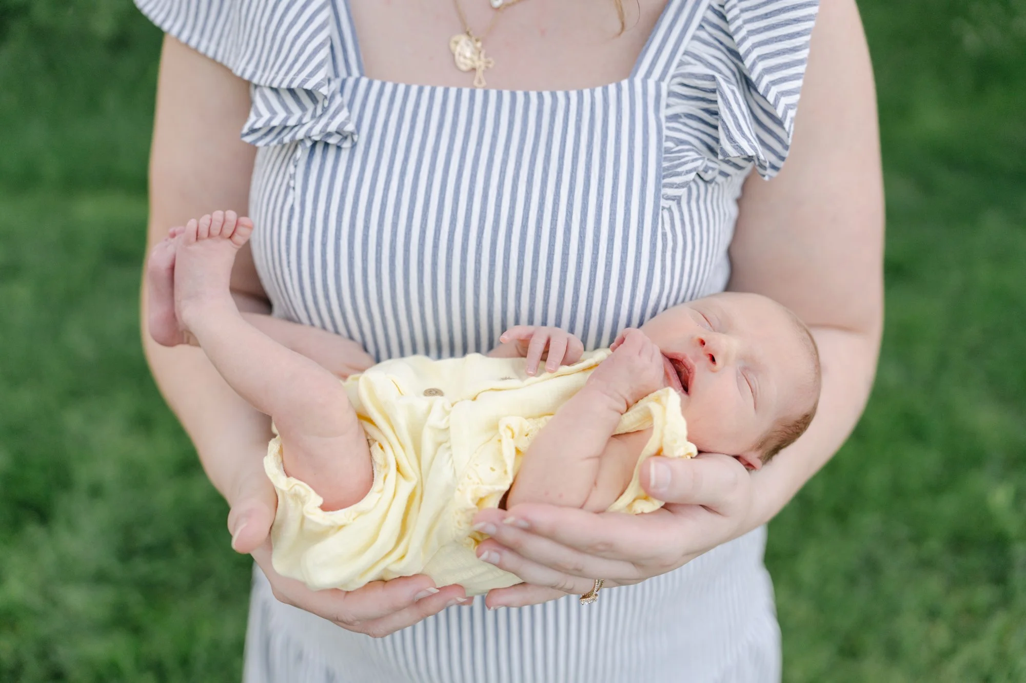 massachusetts newborn photographer lea jones 7.jpg