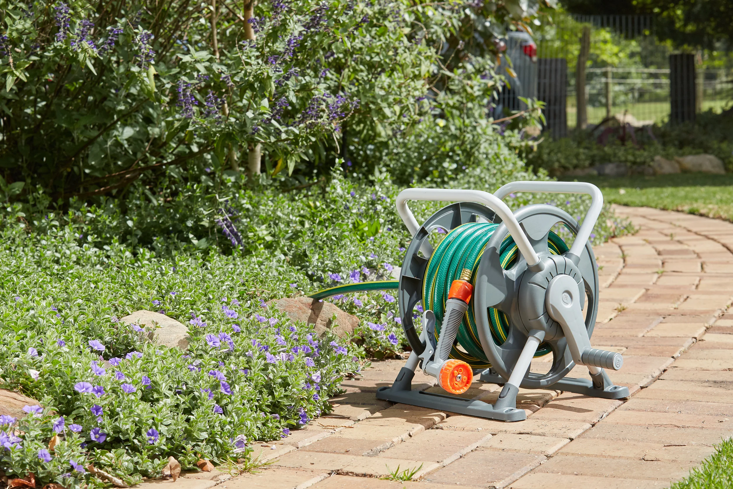 1010585 Complete Reel_in situ_NOV17-02_HR.jpg