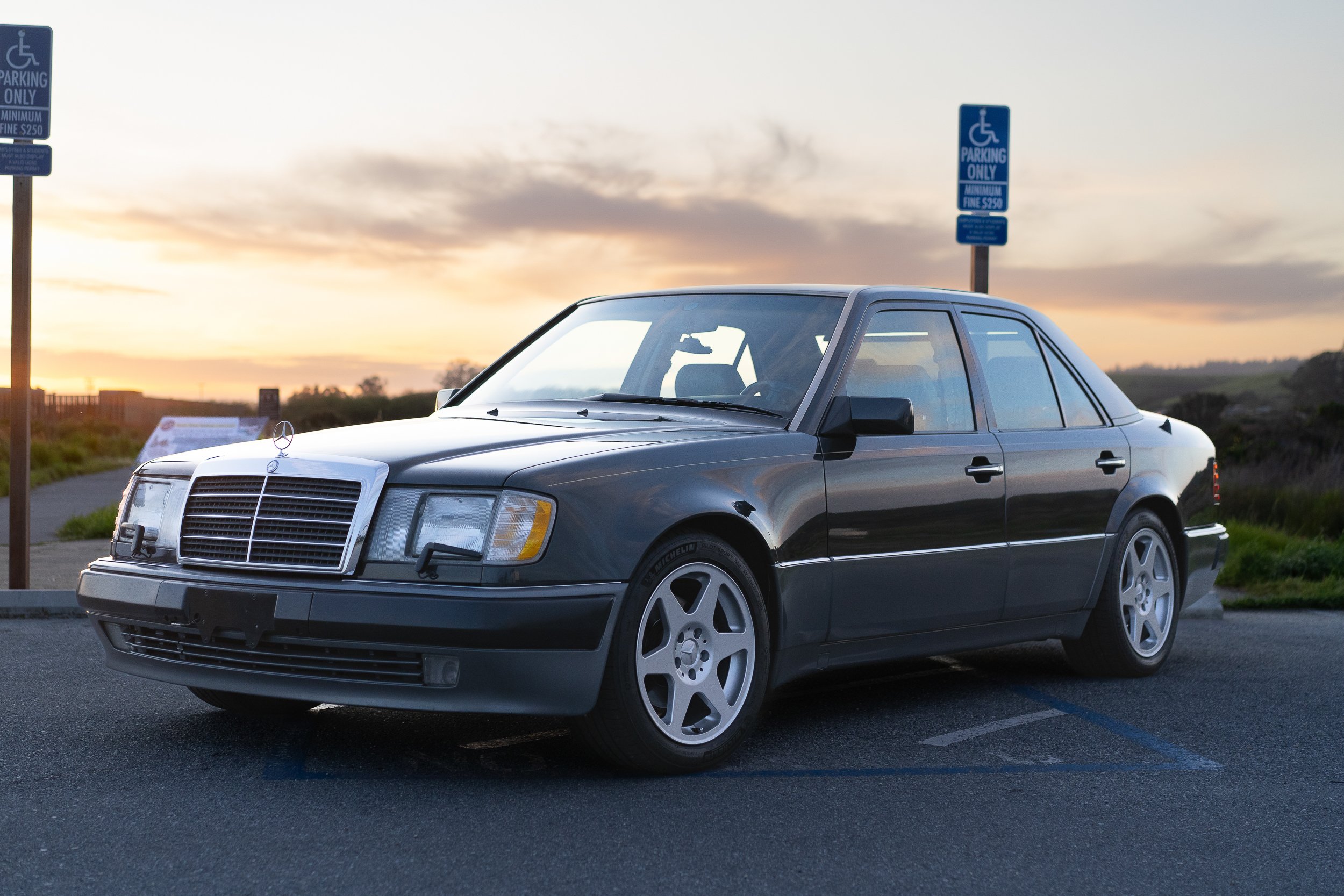 1993 Mercedes 500E  (91 of 105).jpg